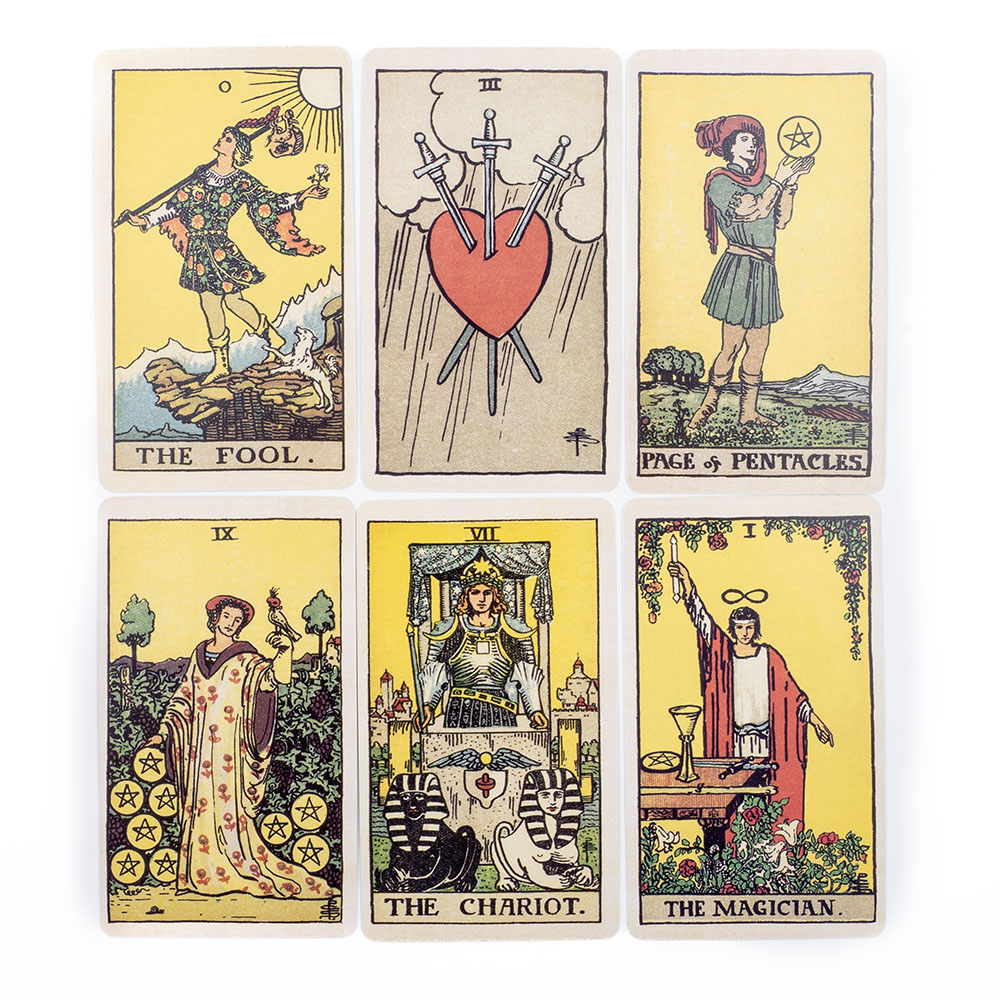 Le jeu de société Tarot classi - Tarot Cards Deck With Guidebook avis et prix